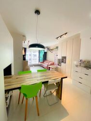 Esparina Residences (D19), Condominium #421356091